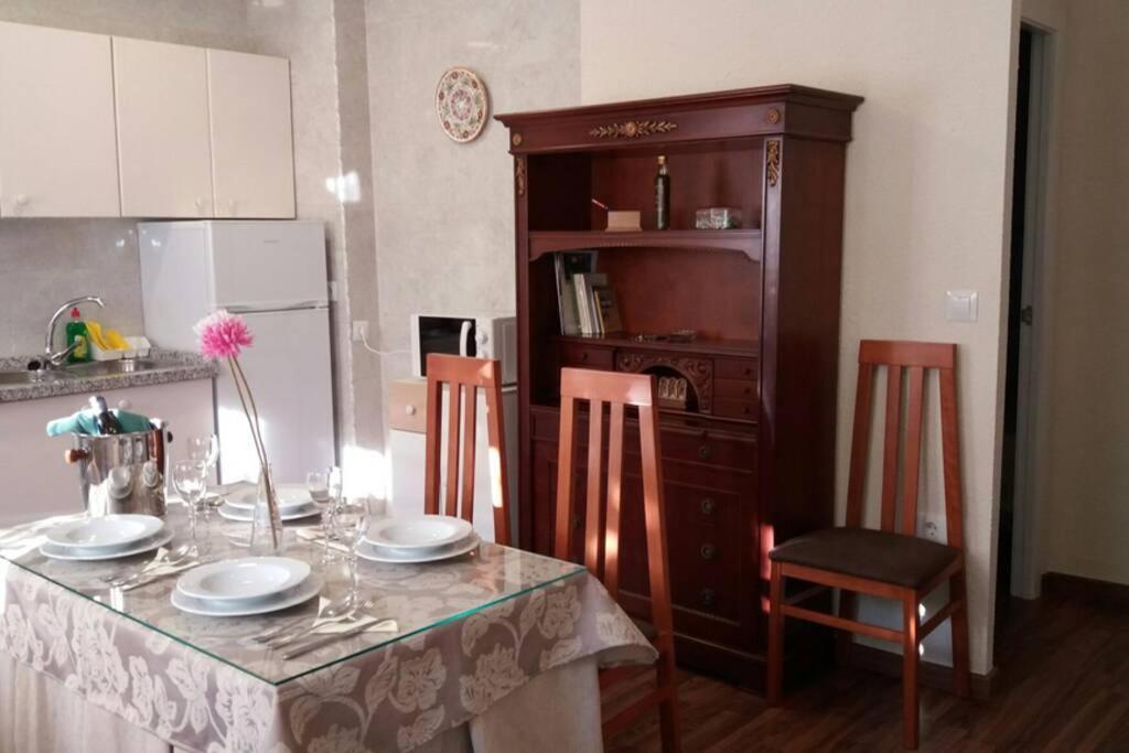 Apartamento Al-Zhara, Junto Puente Romano Apartment Cordoba Exterior photo